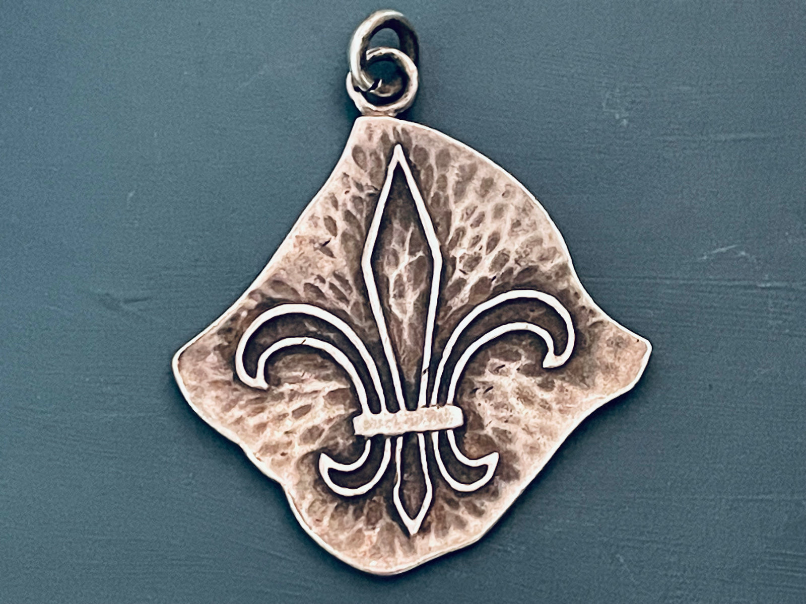 Vintage French Reyt Silver Fleur De Lys Pendant