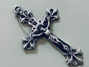 Vintage or Antique French Silver Fleur De Lys Crucifix