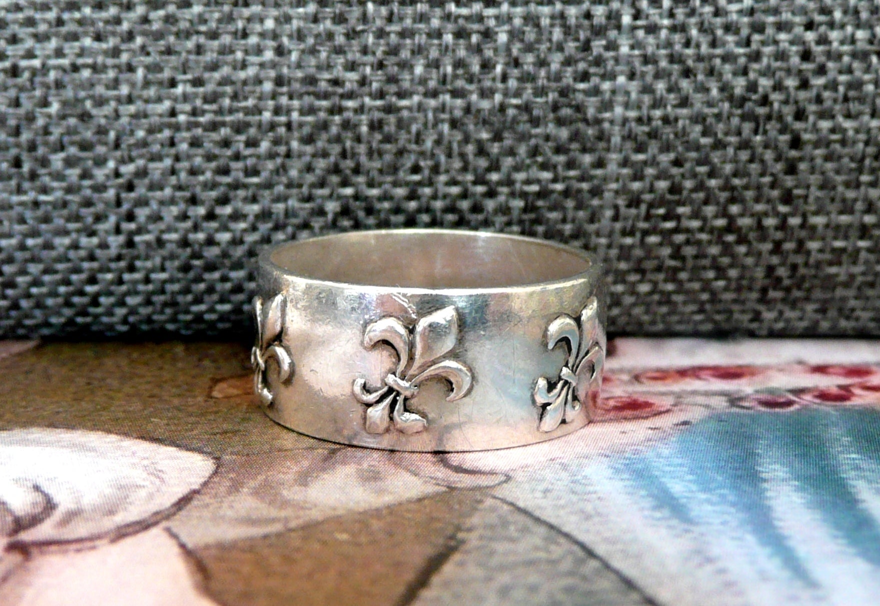 Vintage French Fleur De Lys Silver Ring