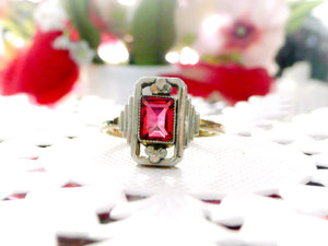 Vintage French Art Nouveau Red Glass Ring